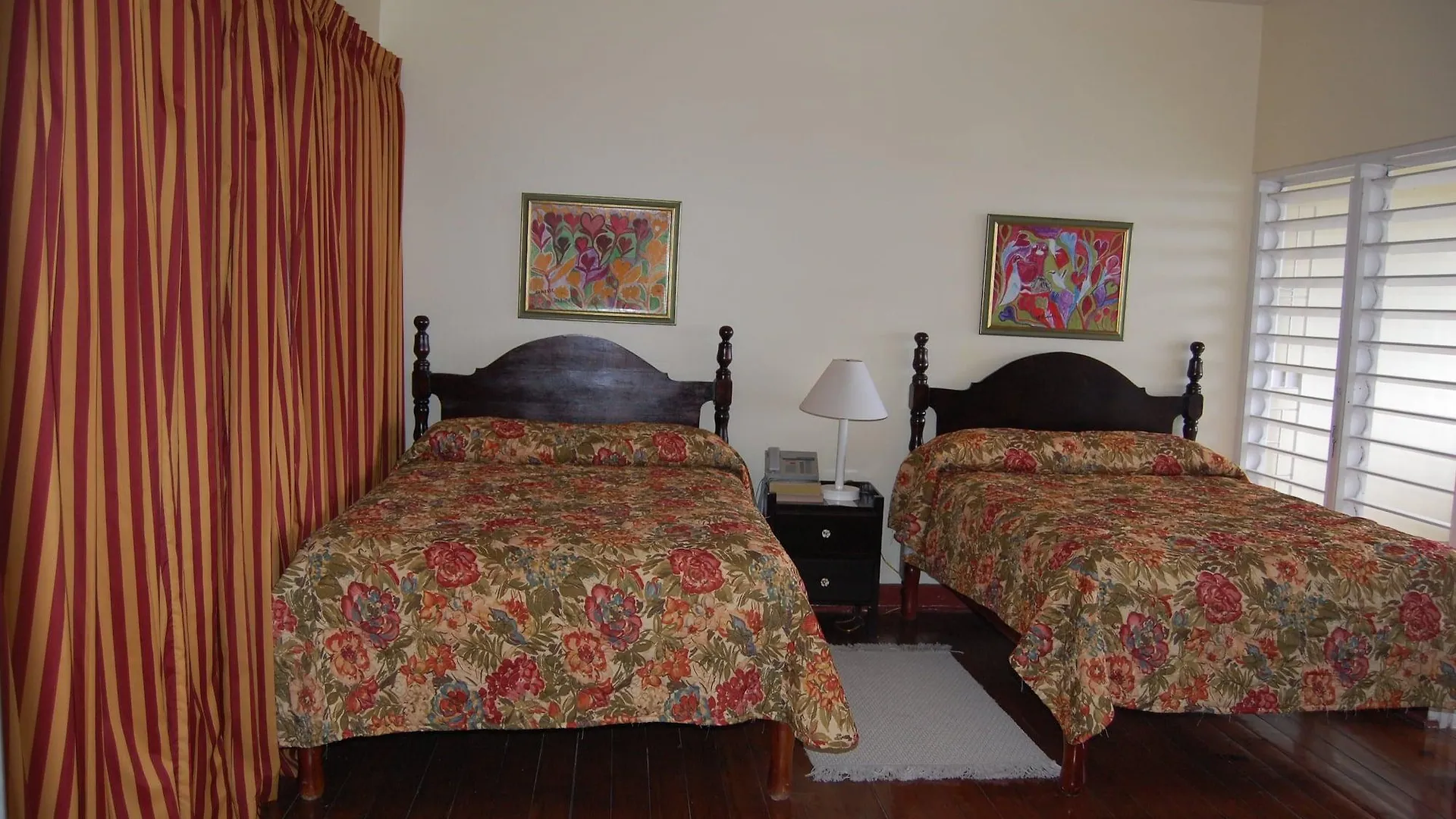 Hotel Inn At Shaw Park Gardens & Waterfalls Ocho Ríos